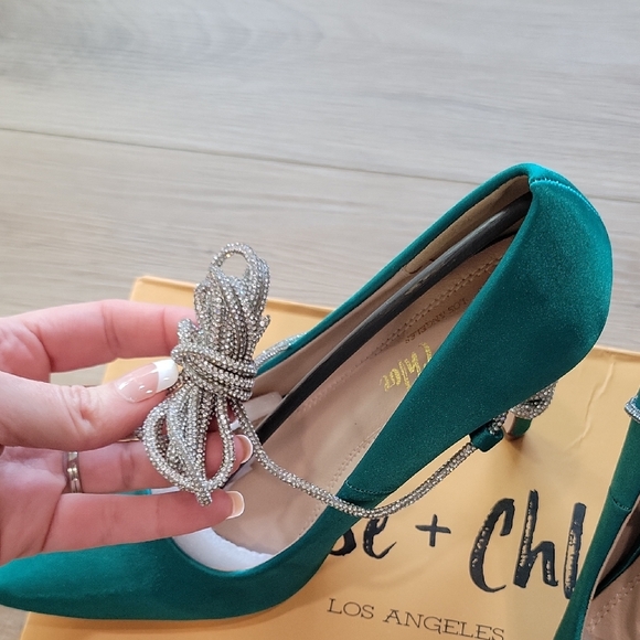 Chase + Chloe Turquoise Heels with Silver Accents - Picture 7 of 13